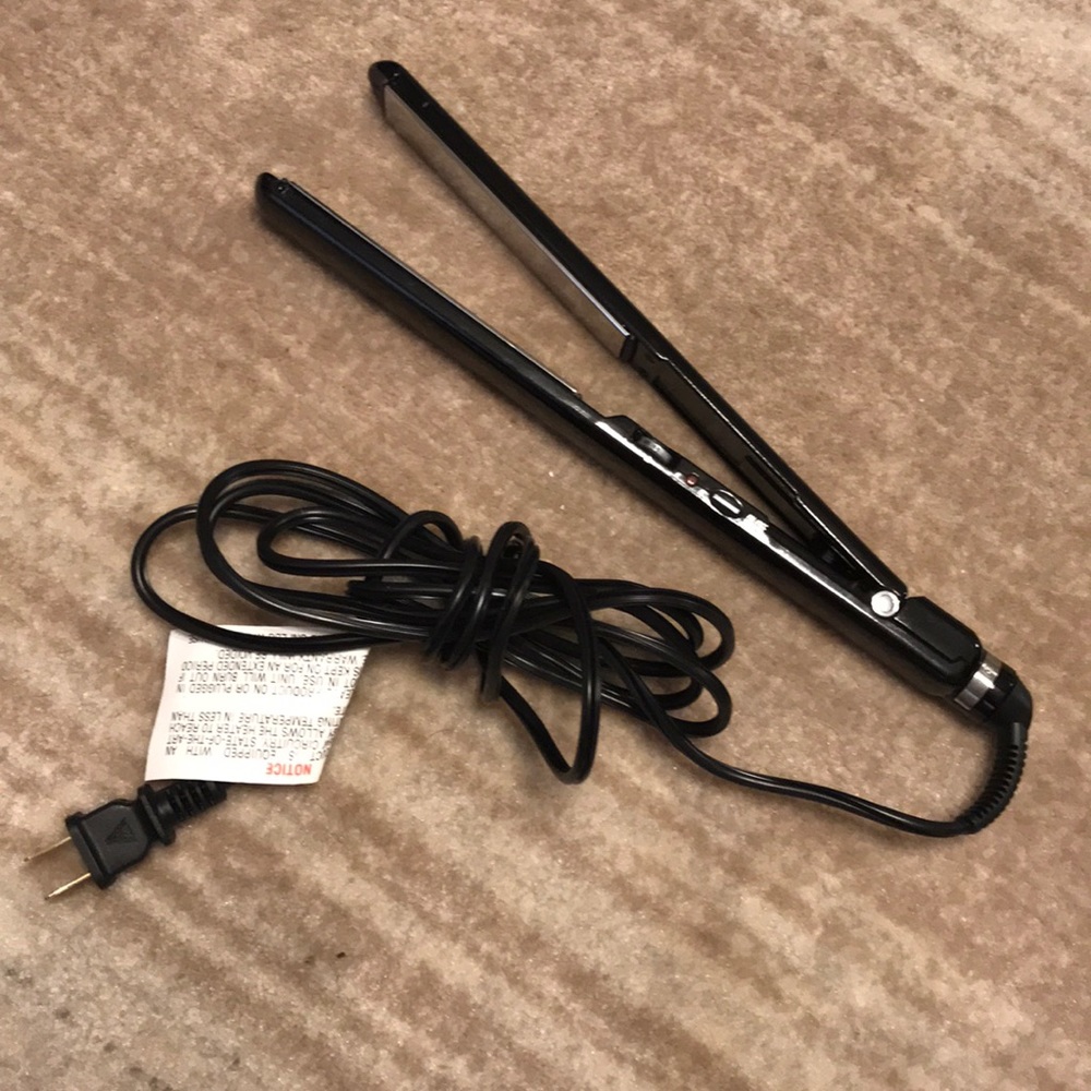 Flat iron